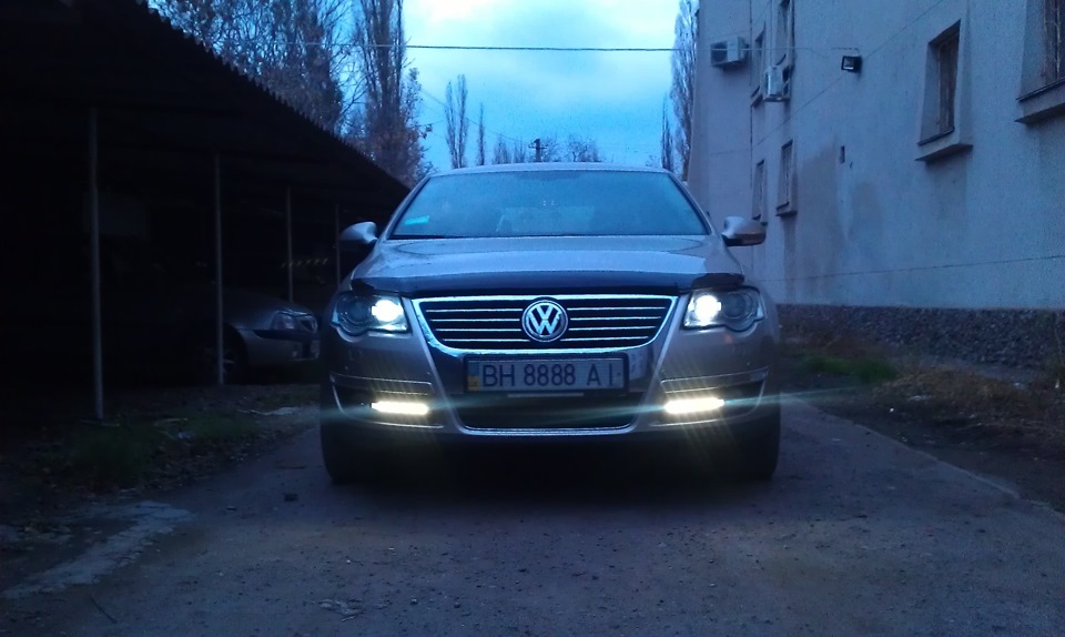 DRL зі штатними адаптерами (денні ходові вогні) 2