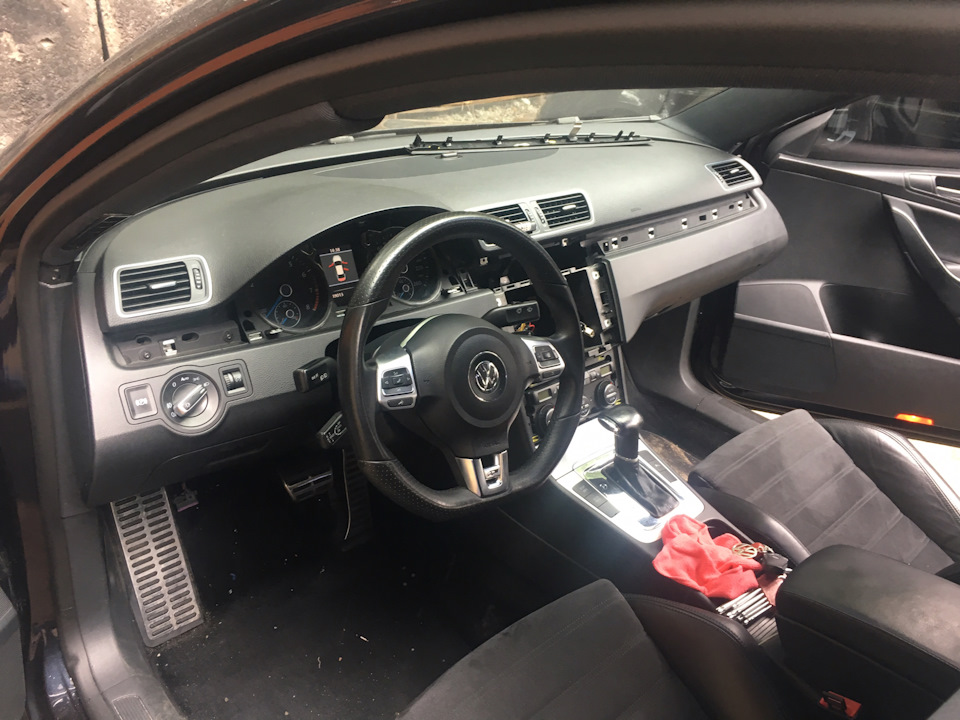 Годинники та декор від Passat CC у моєму b6 3