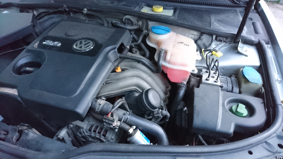 Очищення розширювального бачка Passat b5.5 2