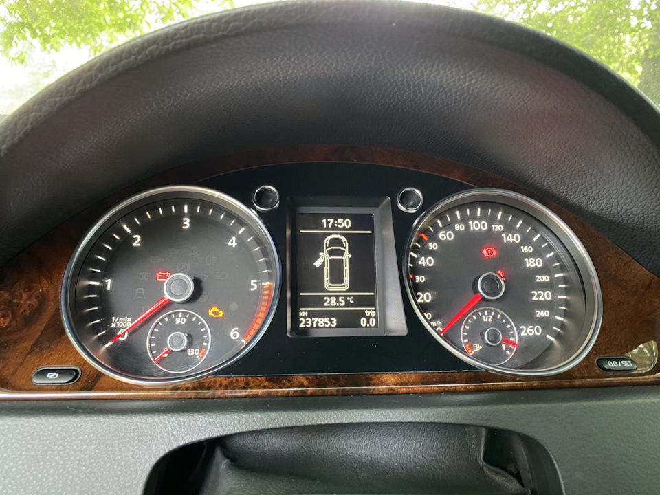 Як поміняти іконку авто на панелі приладів b7 універсал на седан 1
