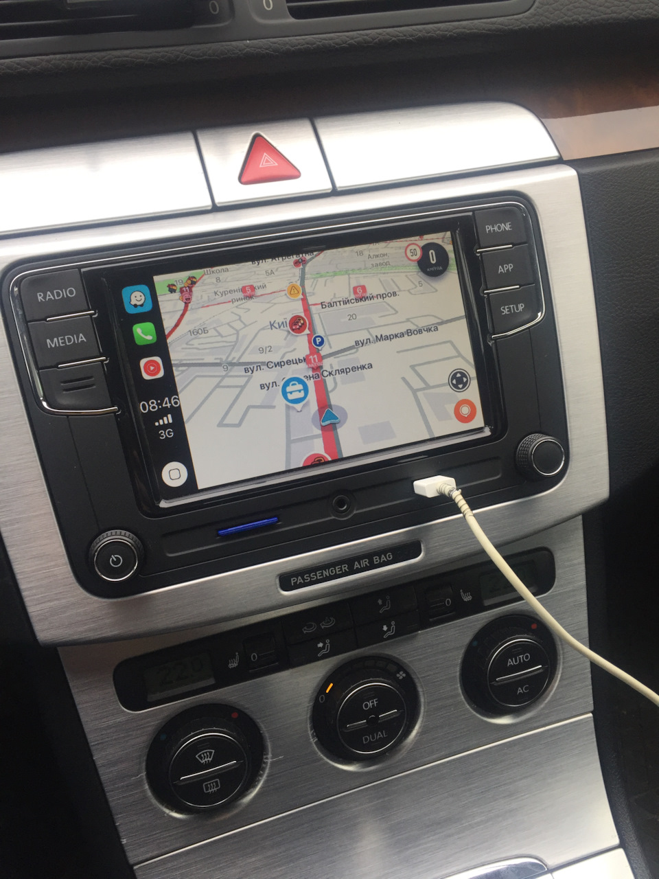 Установка RCD 330 plus Desay 187b з підтримкою 8 кнопкового керма 2