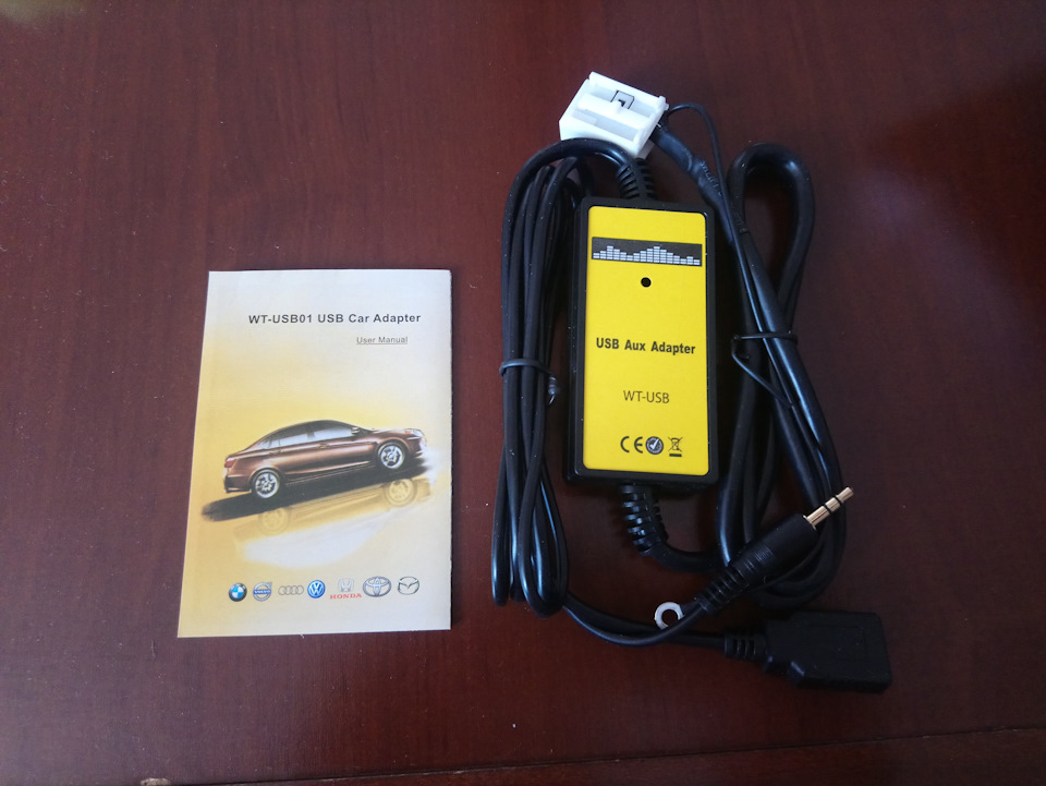 USB + Aux IN у штатній магнітолі RCD 300 1