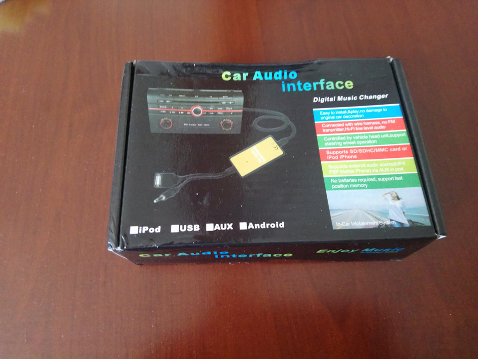 USB + Aux IN у штатній магнітолі RCD 300 5