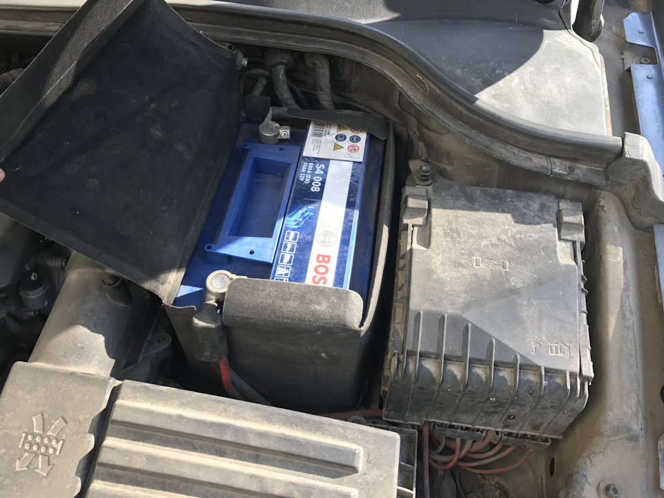 Заміна акумулятора BOSCH 74Ah 680A 2