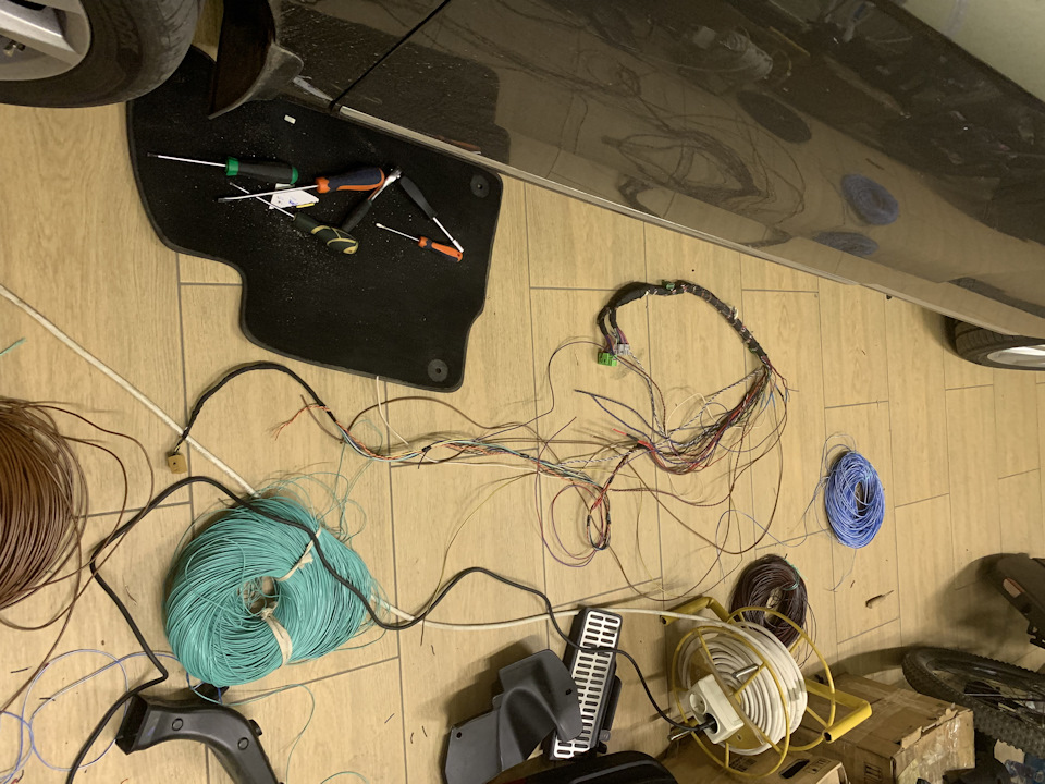 Нехай буде звук Dynaudio sound system 2