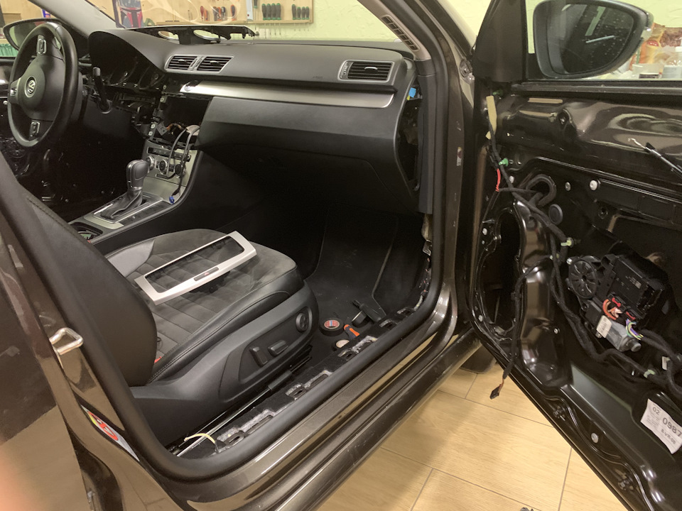 Нехай буде звук Dynaudio sound system 3