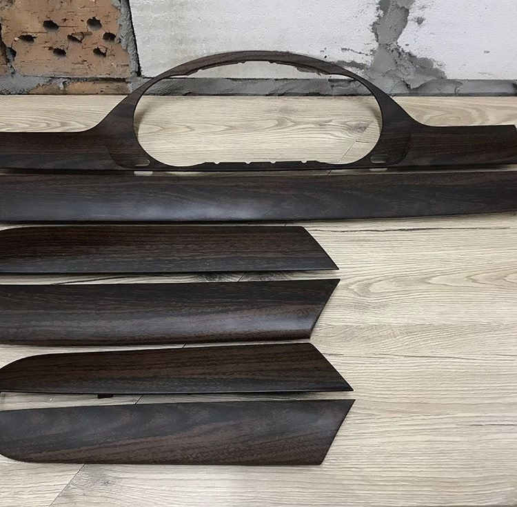 Декор салону Passat B7 2