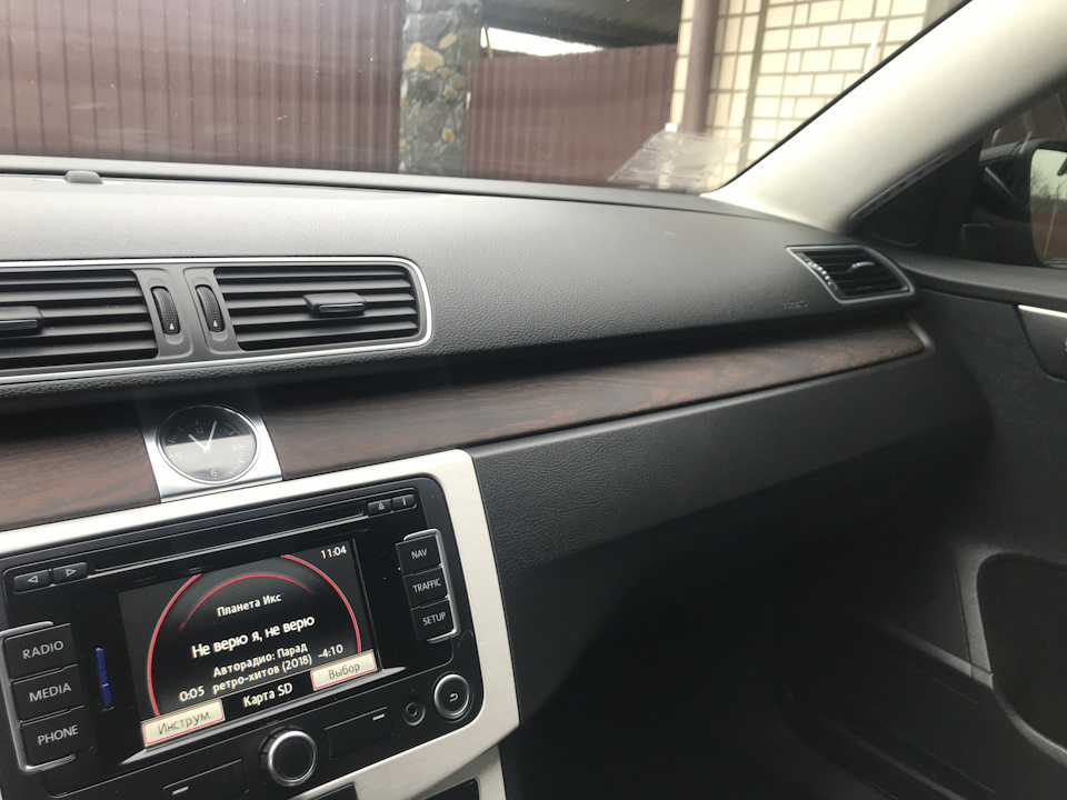 Декор салону Passat B7 3