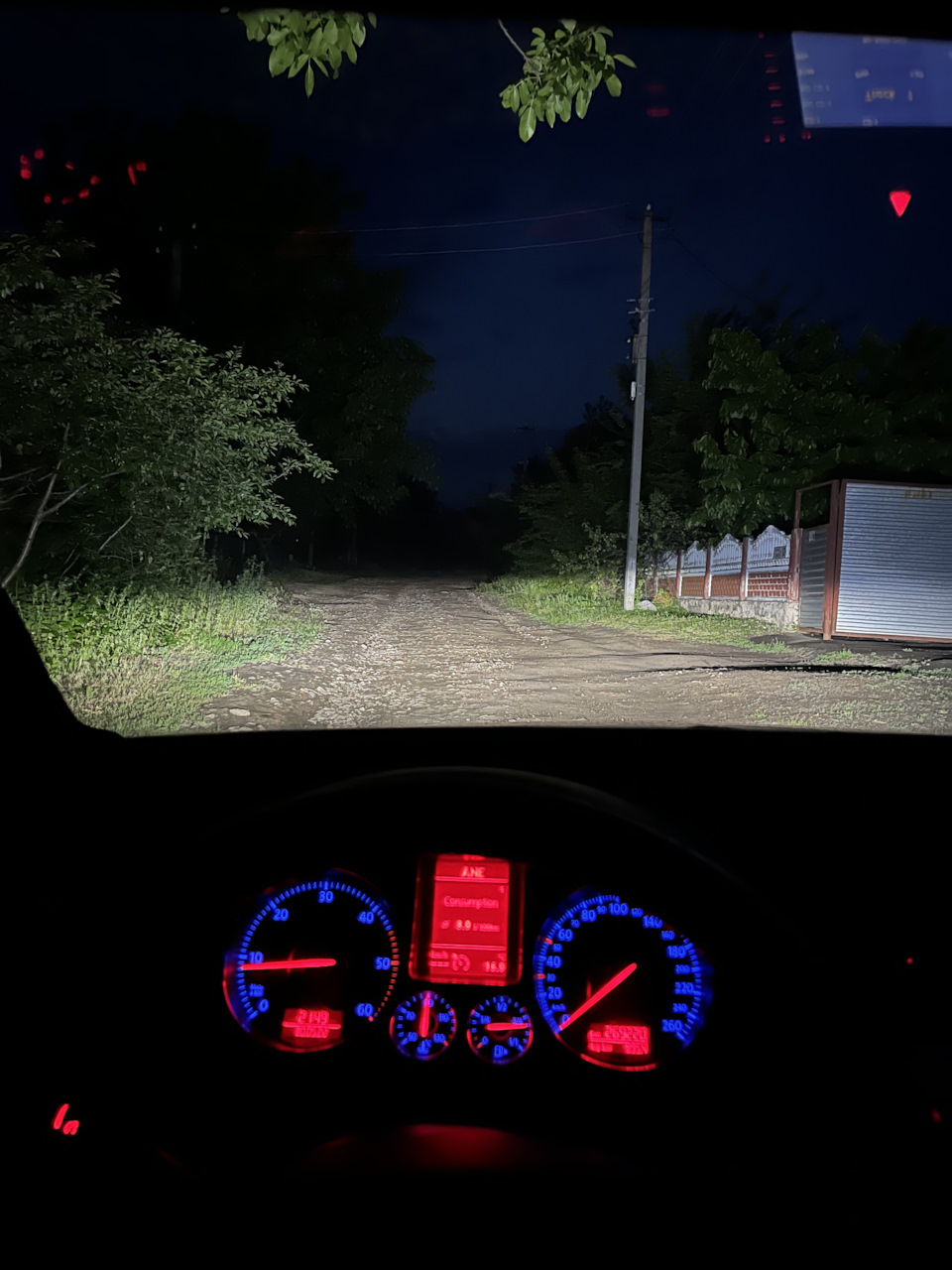 Заміна лампочок головного світла. 4