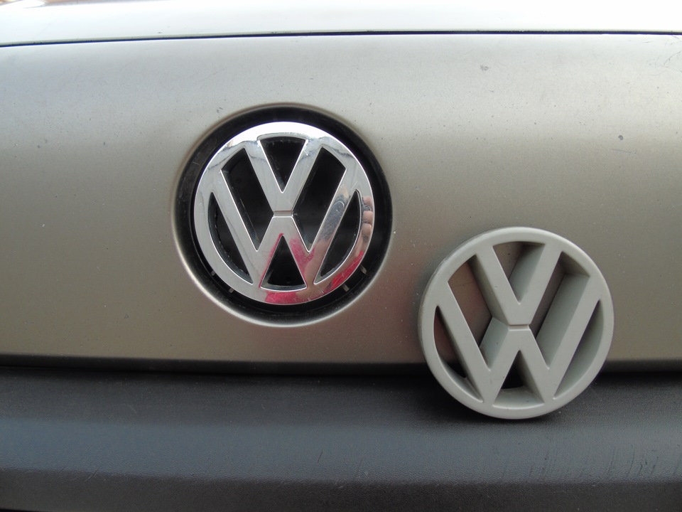 Нова емблема VW 3
