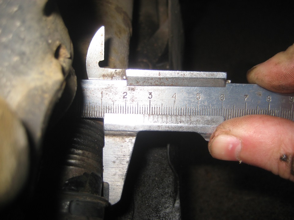 Пильовик зовнішнього шрусу на Passat B4 1