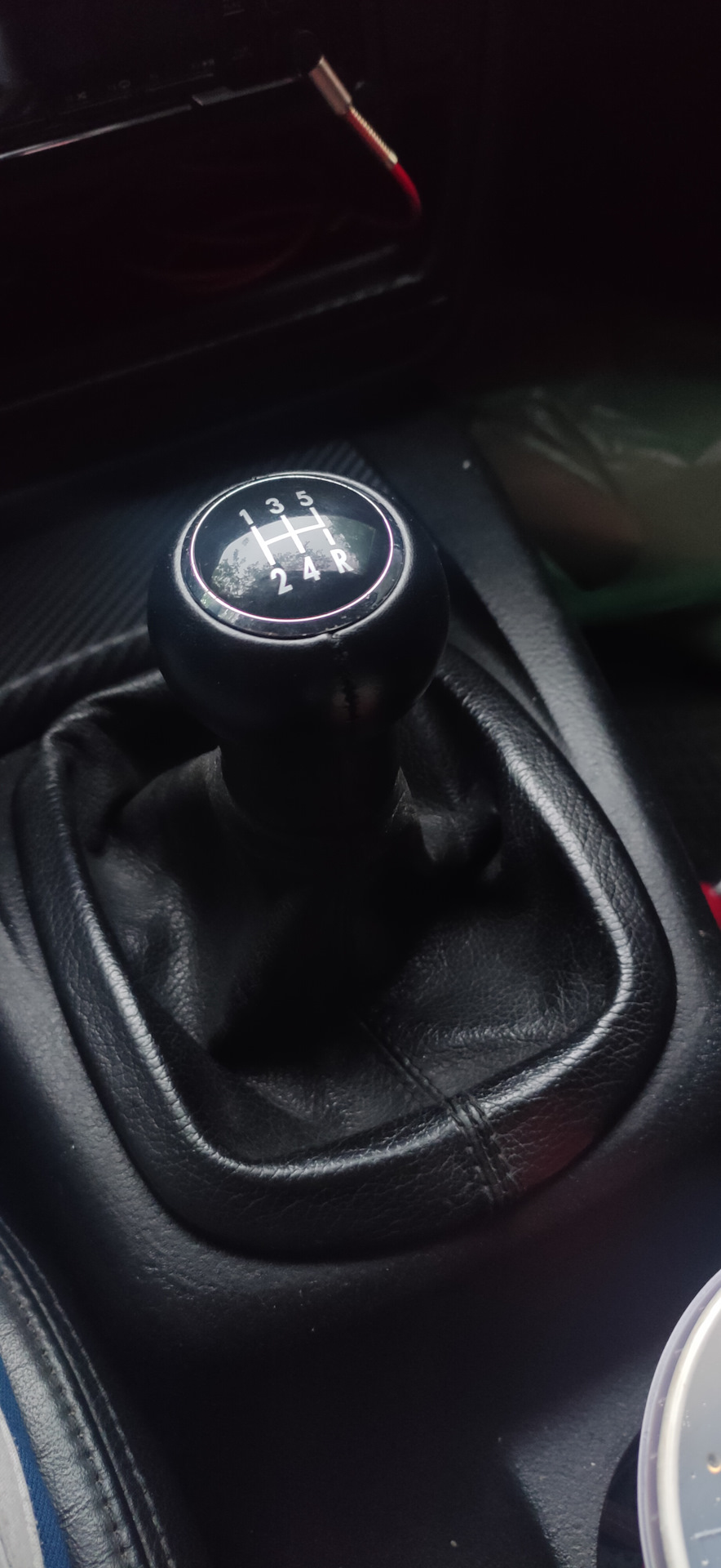 Перешивка чохла ручки МКПП (болтачника) passat b5+ 4