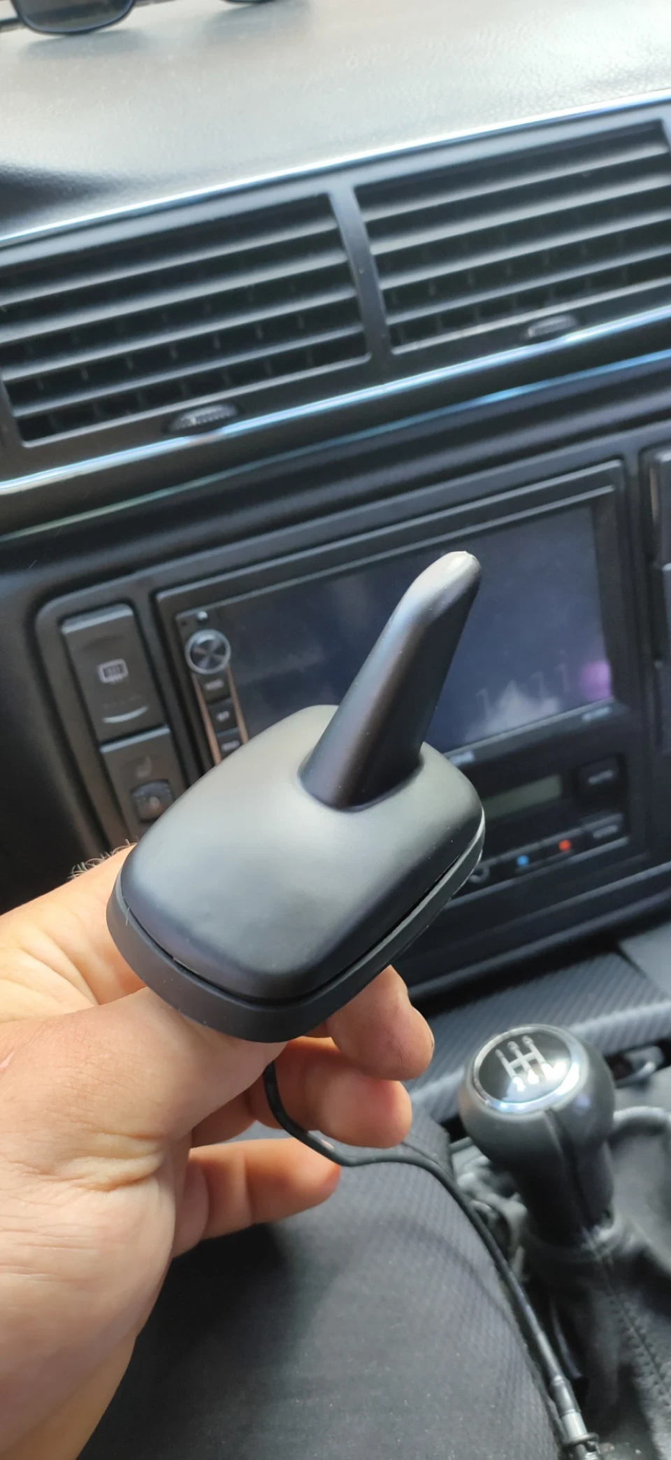 Заміна штатної антени Passat b5+