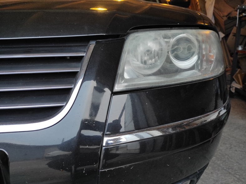 Регулювання зазорів переднього бампера VW Passat B5+ 4
