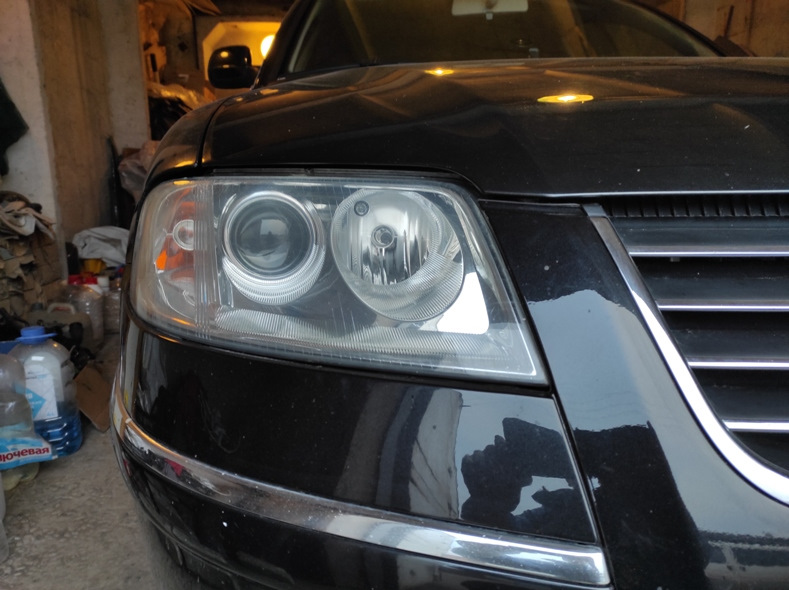 Регулювання зазорів переднього бампера VW Passat B5+ 2