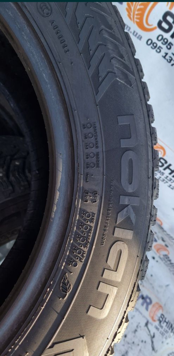 NOKIAN 215/55/16 3