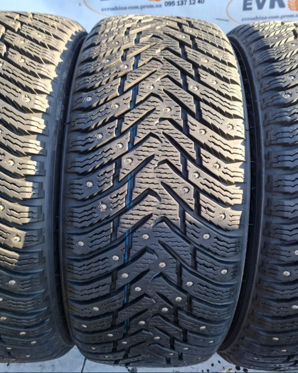 NOKIAN 215/55/16 5