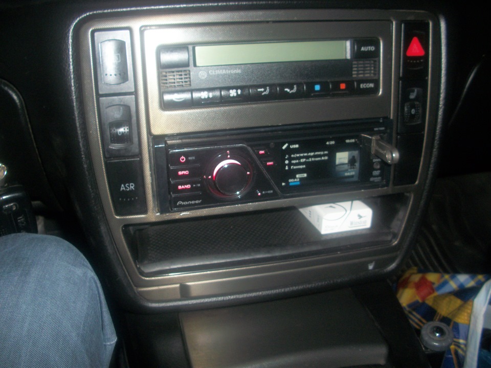 Нова магнітола Pioneer DVH-730AV 5
