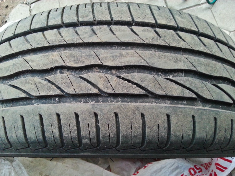 Bridgestone Turanza ER300 215/50 R17 2