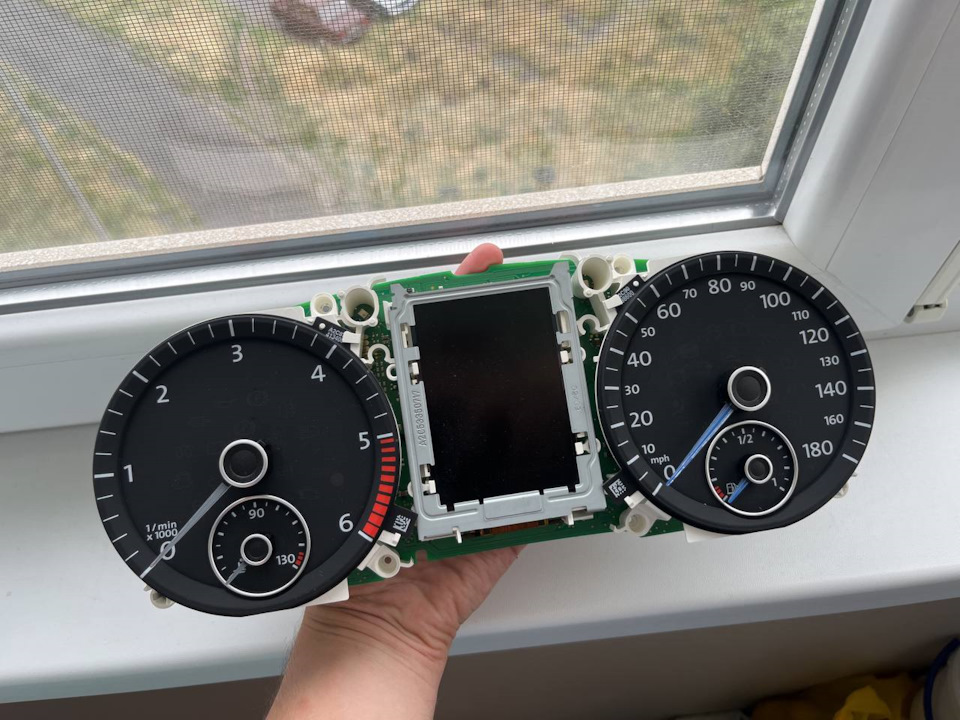 Рестайлова 3D панель приладів від СС 2