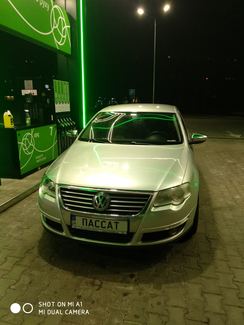 Дзеркала Б7 Alltrack + передні дверні блоки. 1