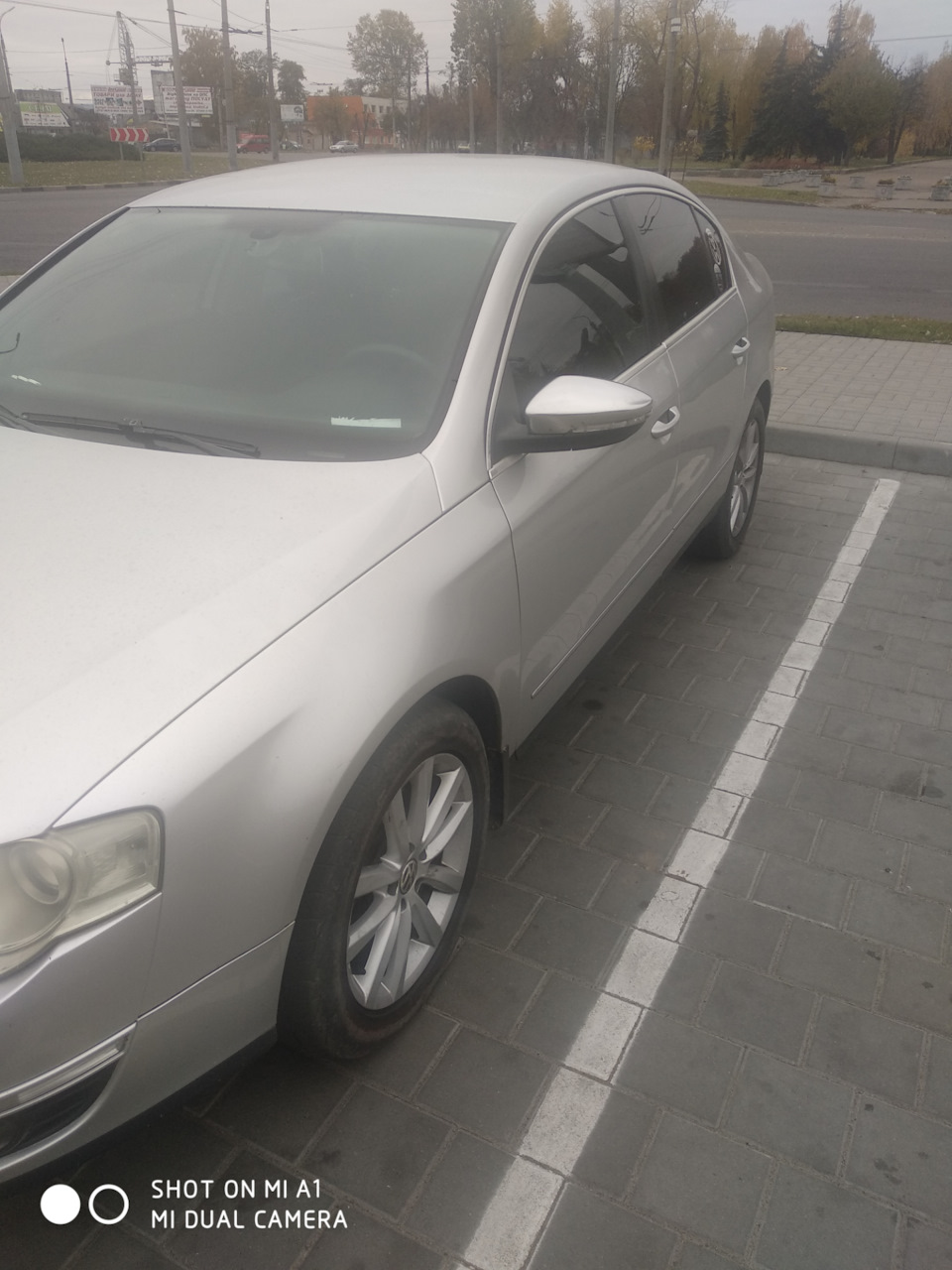 Дзеркала Б7 Alltrack + передні дверні блоки. 4