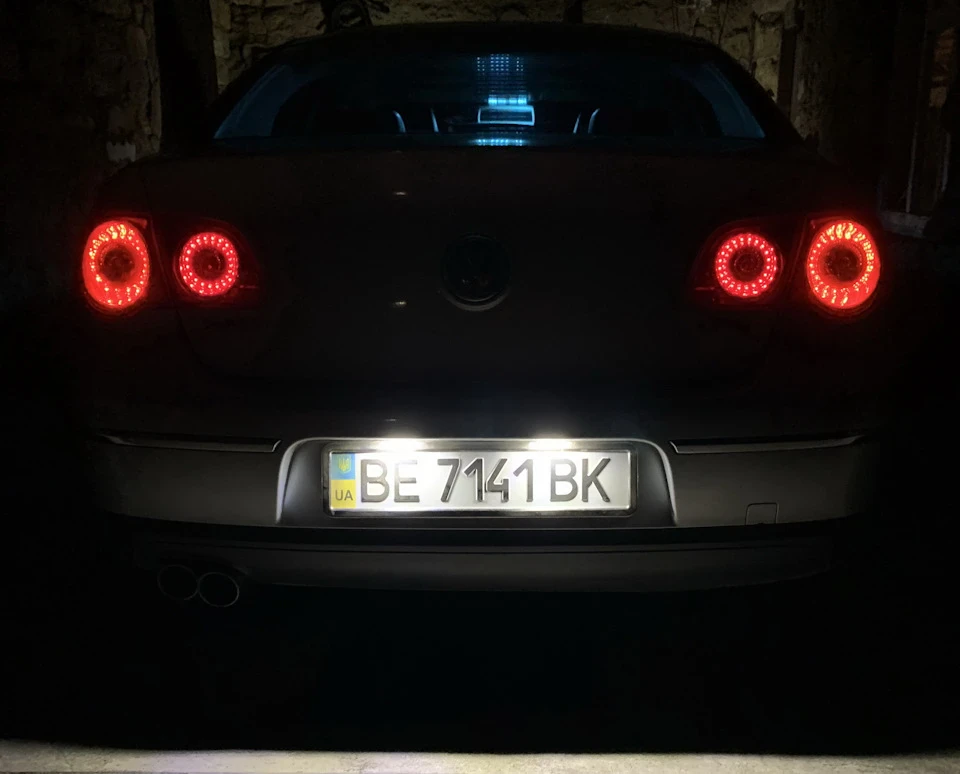 Двоколірні кільця OowoO Passat B6