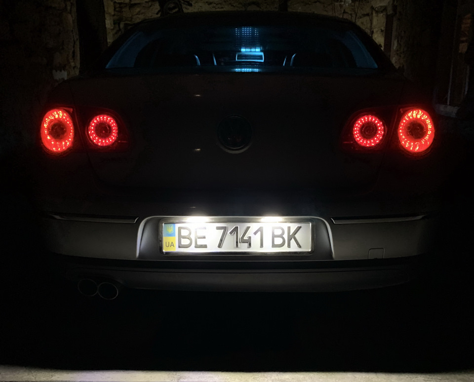 Двоколірні кільця OowoO Passat B6 1