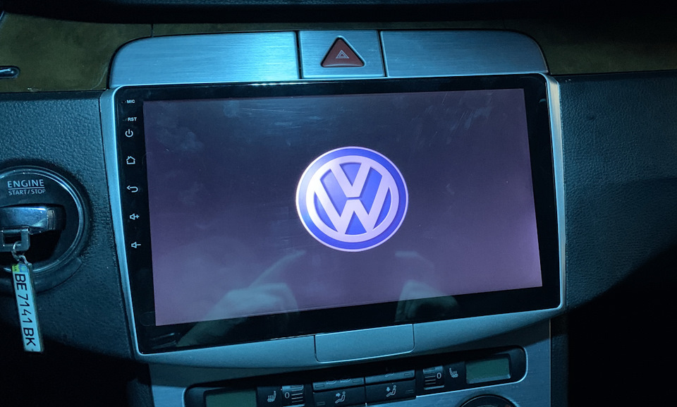 Китайська магнітола ISUDAR на VW Passat B6 код, підключення в тому числі кнопок керма 1