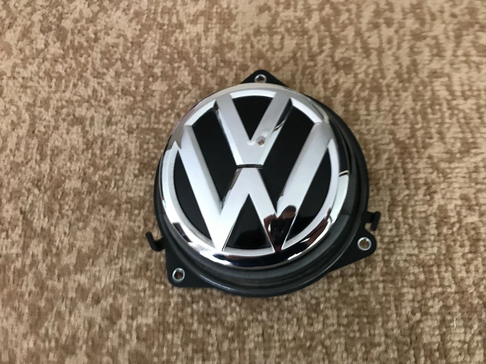 Встановлення ручки відкриття багажника від Volkswagen Пассат Б7