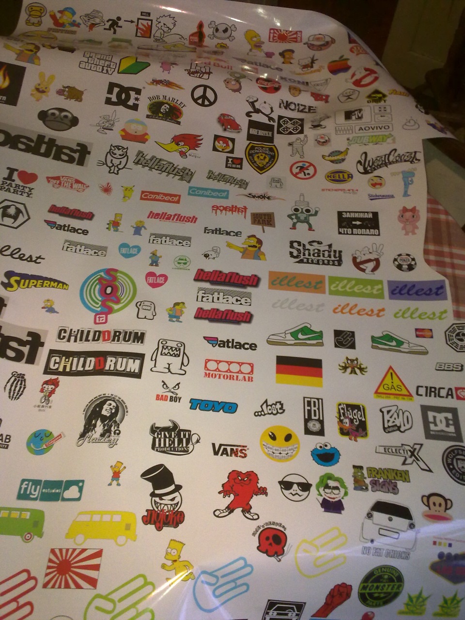 StickerBOMB'ing 1