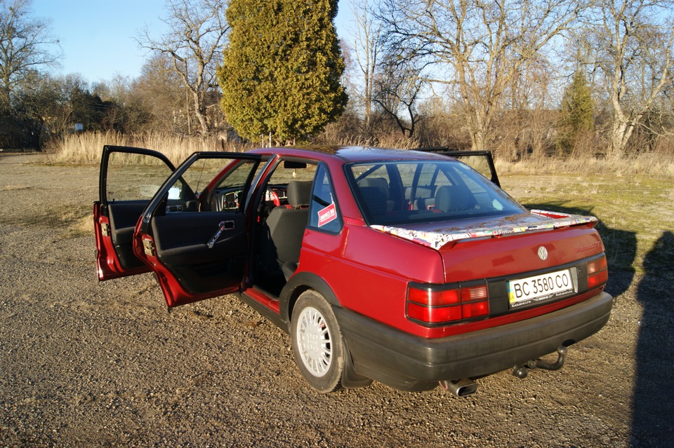 Syncro sticker style) 1