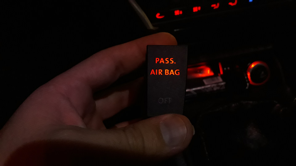 Кнопка LPG із заглушки Airbag шаран та ASR пасат 2