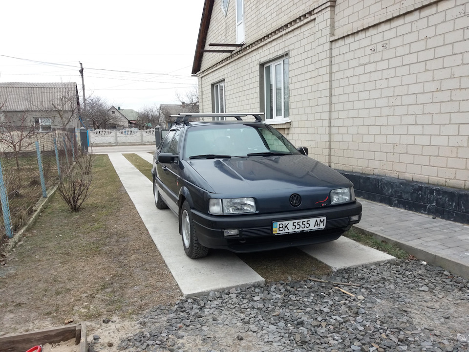 Пасатик бігає і вірно служить. 1