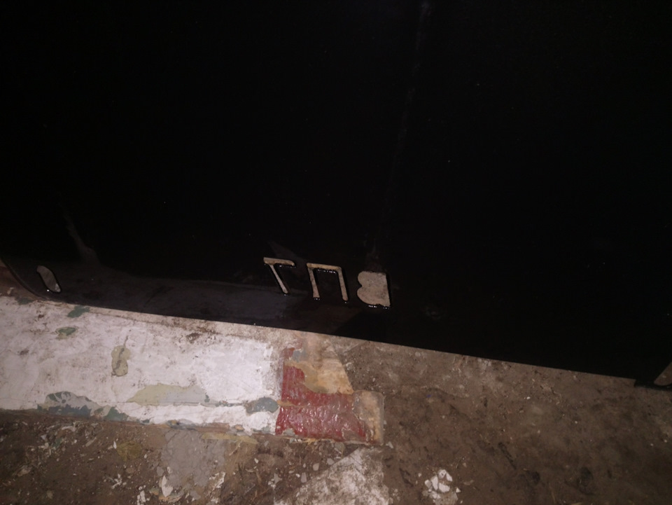 Прикупив захист, на двс і коробку. 4