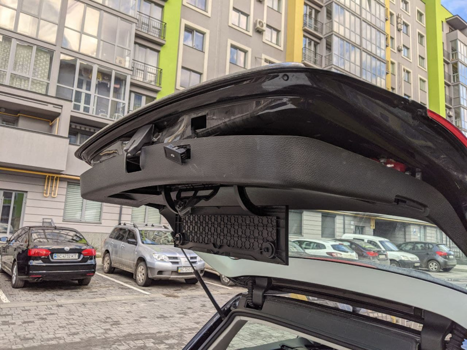 Роботяга задній склоочисник не виключається 2