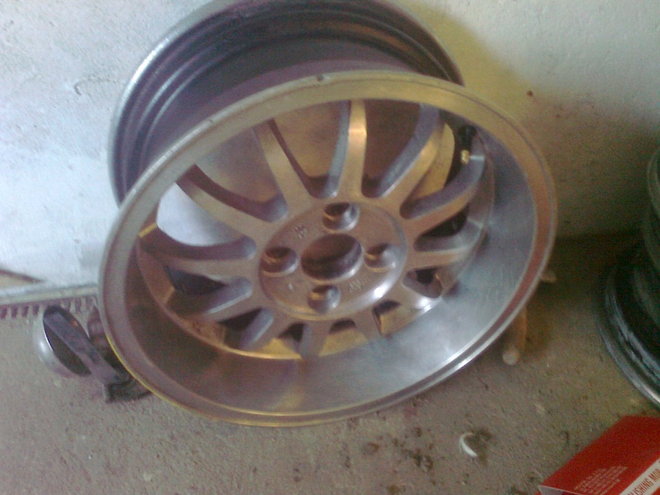RH Classic R15 ET25 7J 1