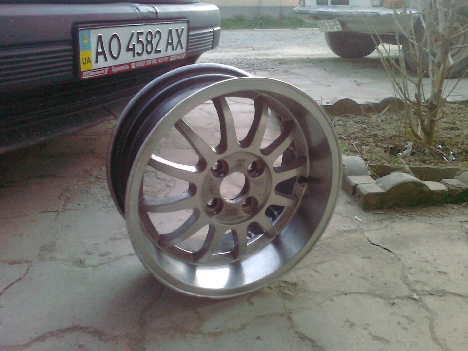 RH Classic R15 ET25 7J 3