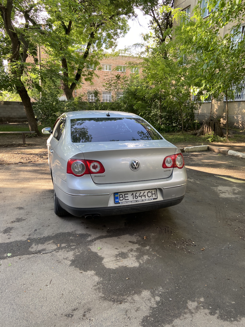 Вода в салоні? Чистимо водостоки 3