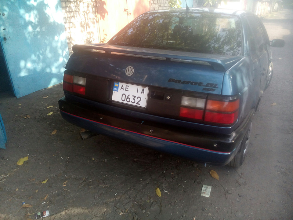 VW Passat - Американський зад #3 2