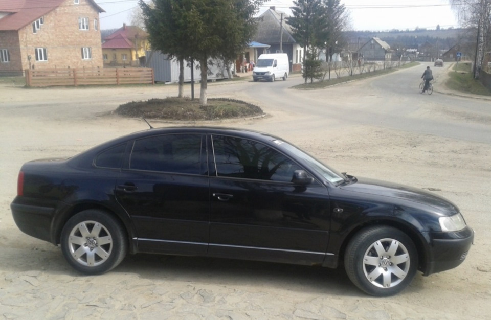 Фото дисків від Passat 4