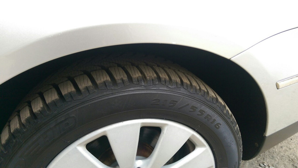 BFGoodrich G-Grip 215/55 R16 3