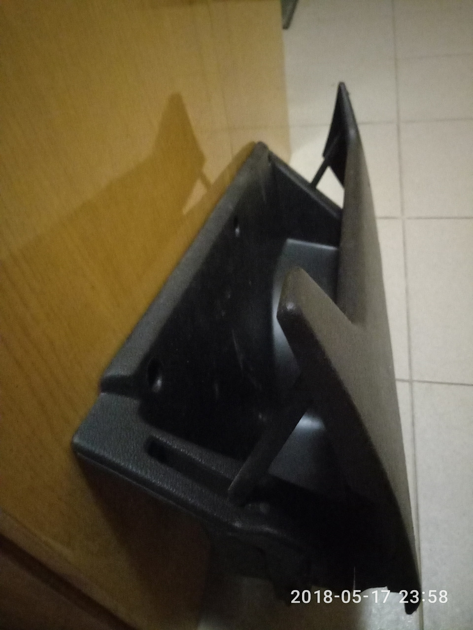 Полиця під бардачок пасажира 3