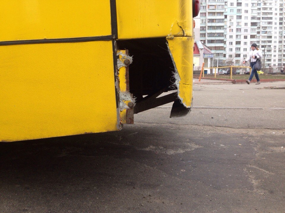 Покатався маршруткою (ДТП) 1