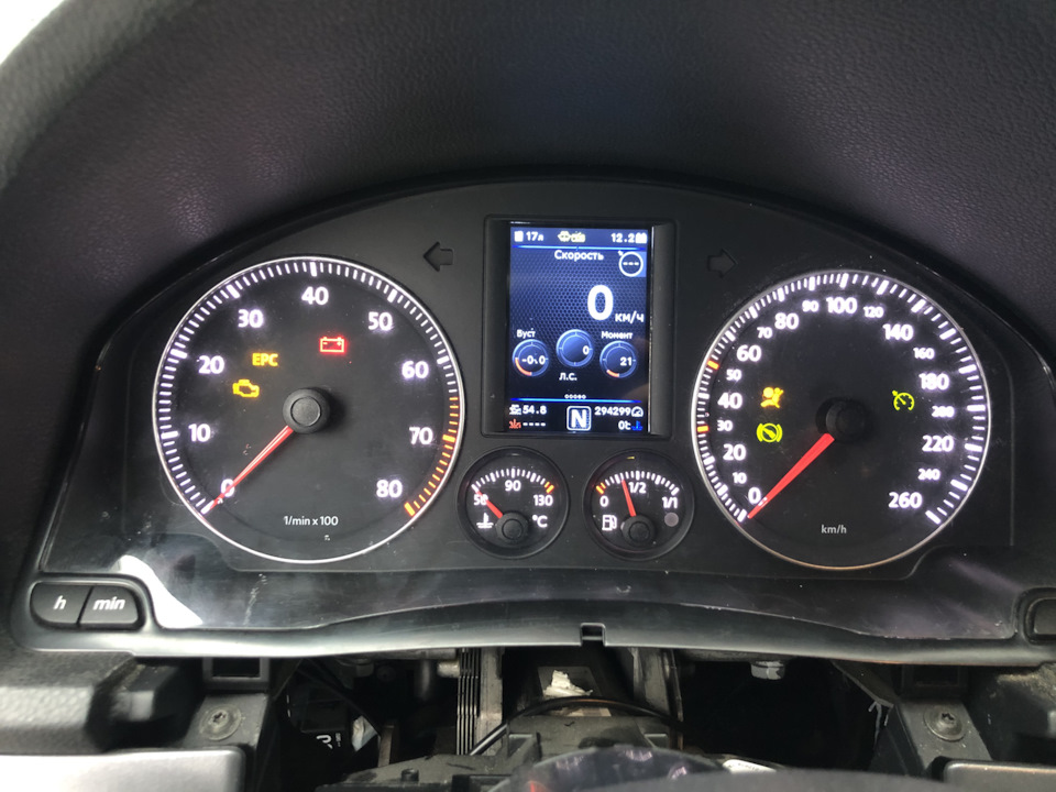 3D ColorMFD в Golf 5 2
