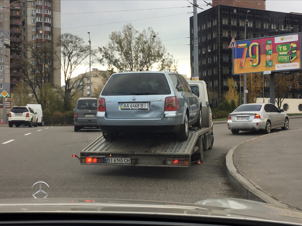 А МИ ВСЕ КАТАЄМОСЯ 😡😡😡 3