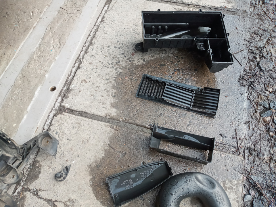 Корпус під акумулятор 4