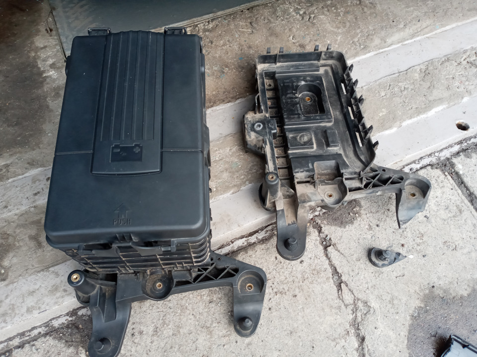 Корпус під акумулятор 1