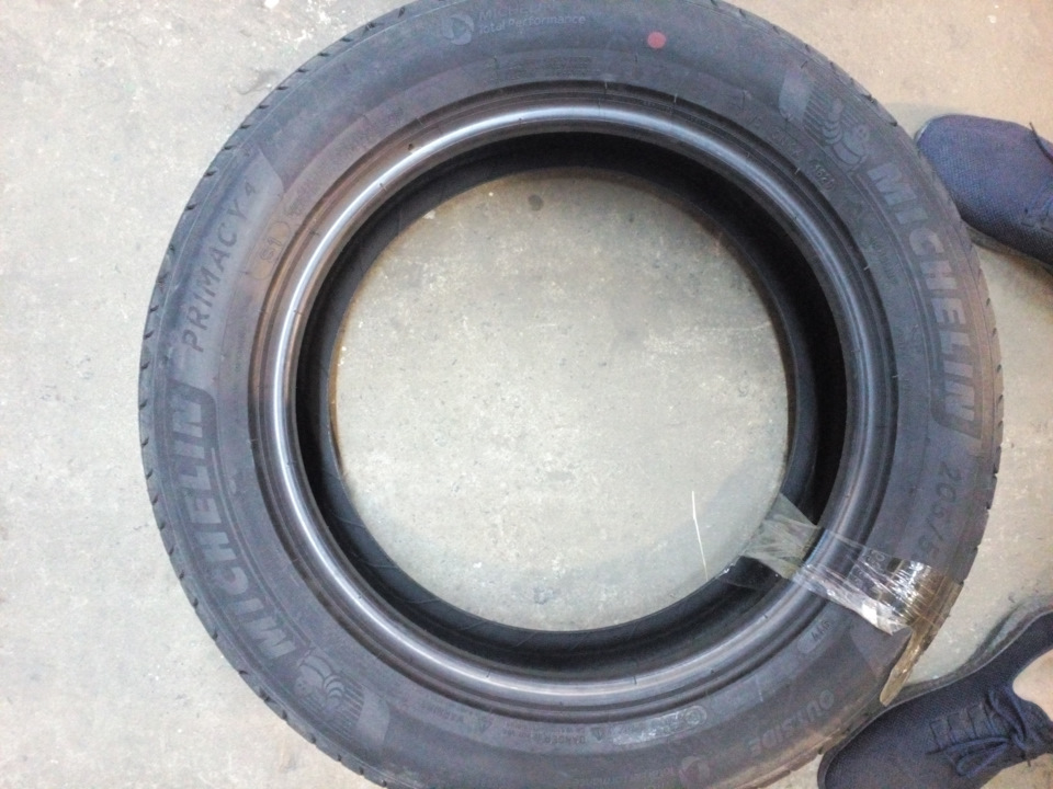 Гума Michelin Primacy 4 мені в ангар 4