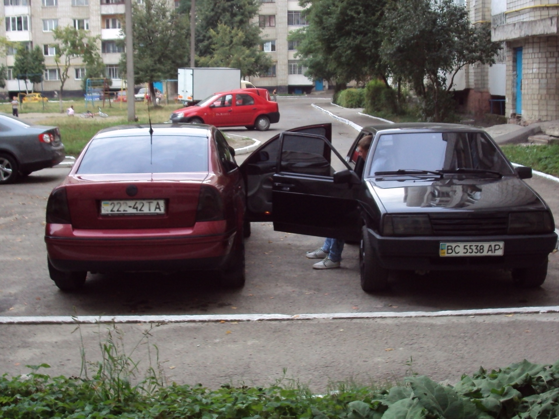 Фото машин друзів 2